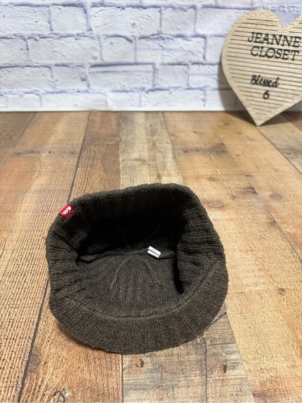 Quiksilver 0-3 Months Fits Much Larger Knitted Beanie Cap Brown & Grey W/Brim Pr